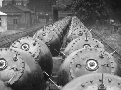The Bombs Behind Prebend Gardens